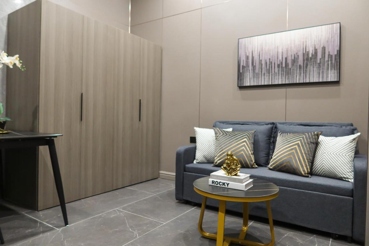 Recharge Studio Apartment & Suites Singapura Luaran gambar