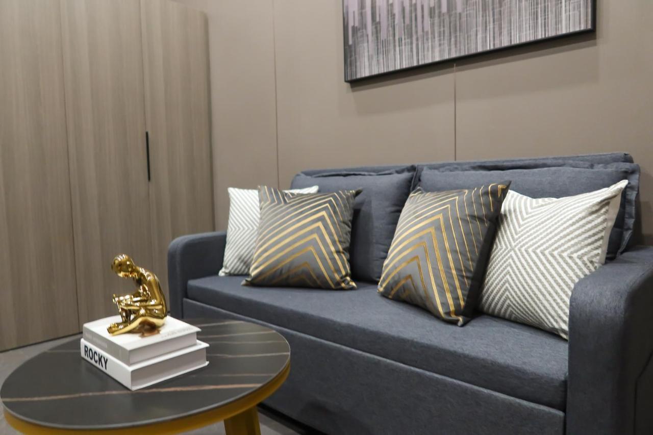 Recharge Studio Apartment & Suites Singapura Luaran gambar
