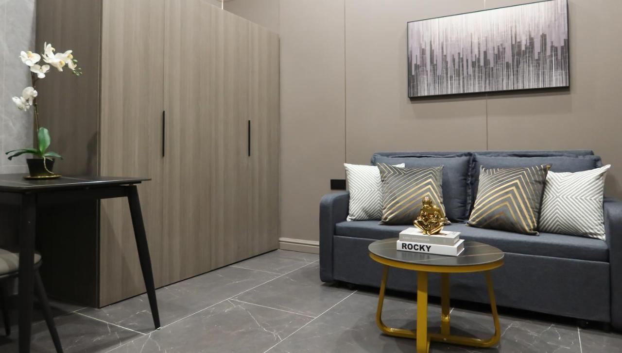 Recharge Studio Apartment & Suites Singapura Luaran gambar