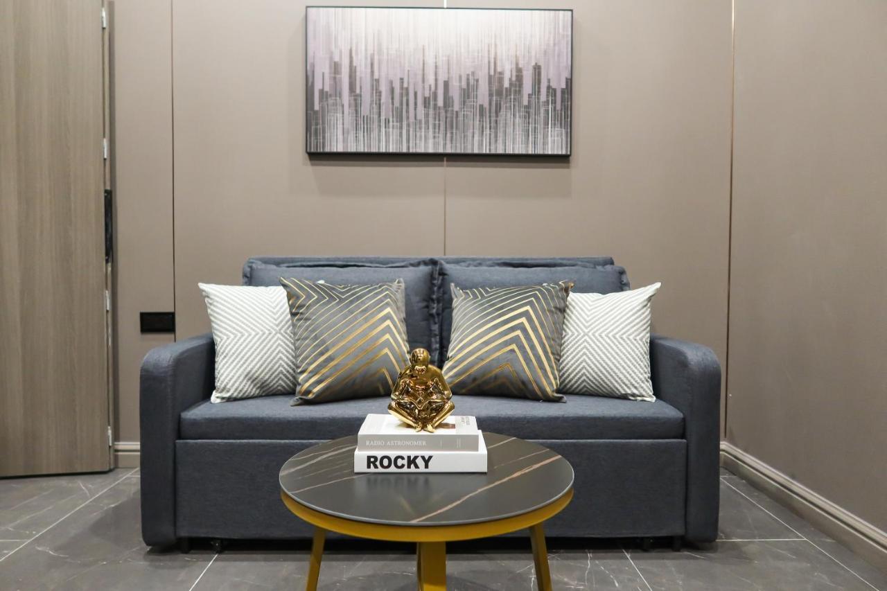 Recharge Studio Apartment & Suites Singapura Luaran gambar