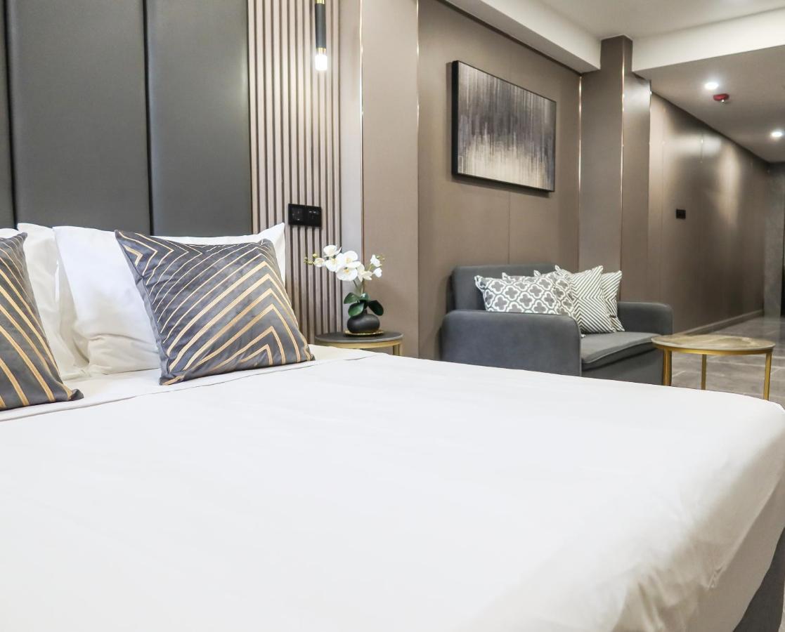 Recharge Studio Apartment & Suites Singapura Luaran gambar
