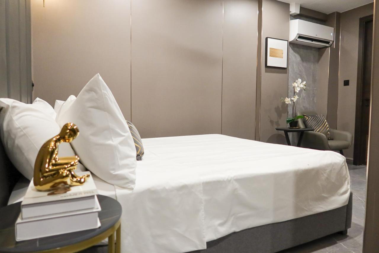 Recharge Studio Apartment & Suites Singapura Luaran gambar