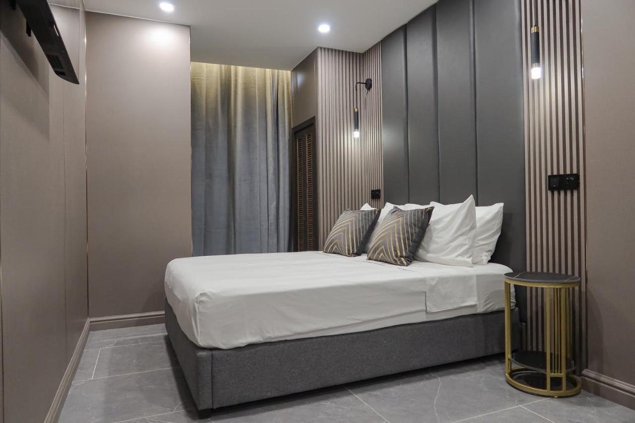 Recharge Studio Apartment & Suites Singapura Luaran gambar