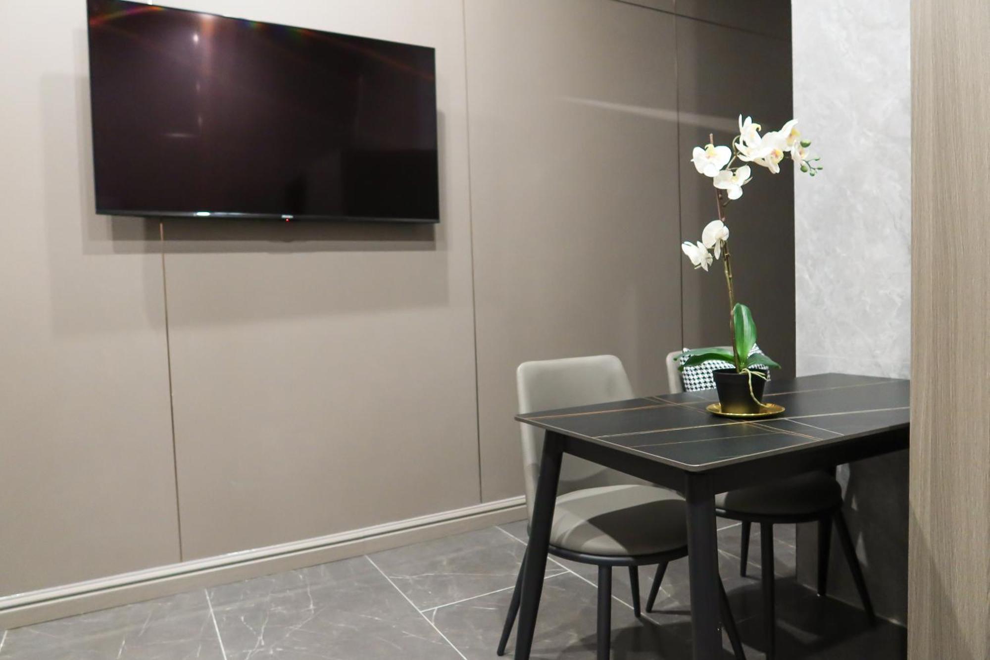Recharge Studio Apartment & Suites Singapura Luaran gambar