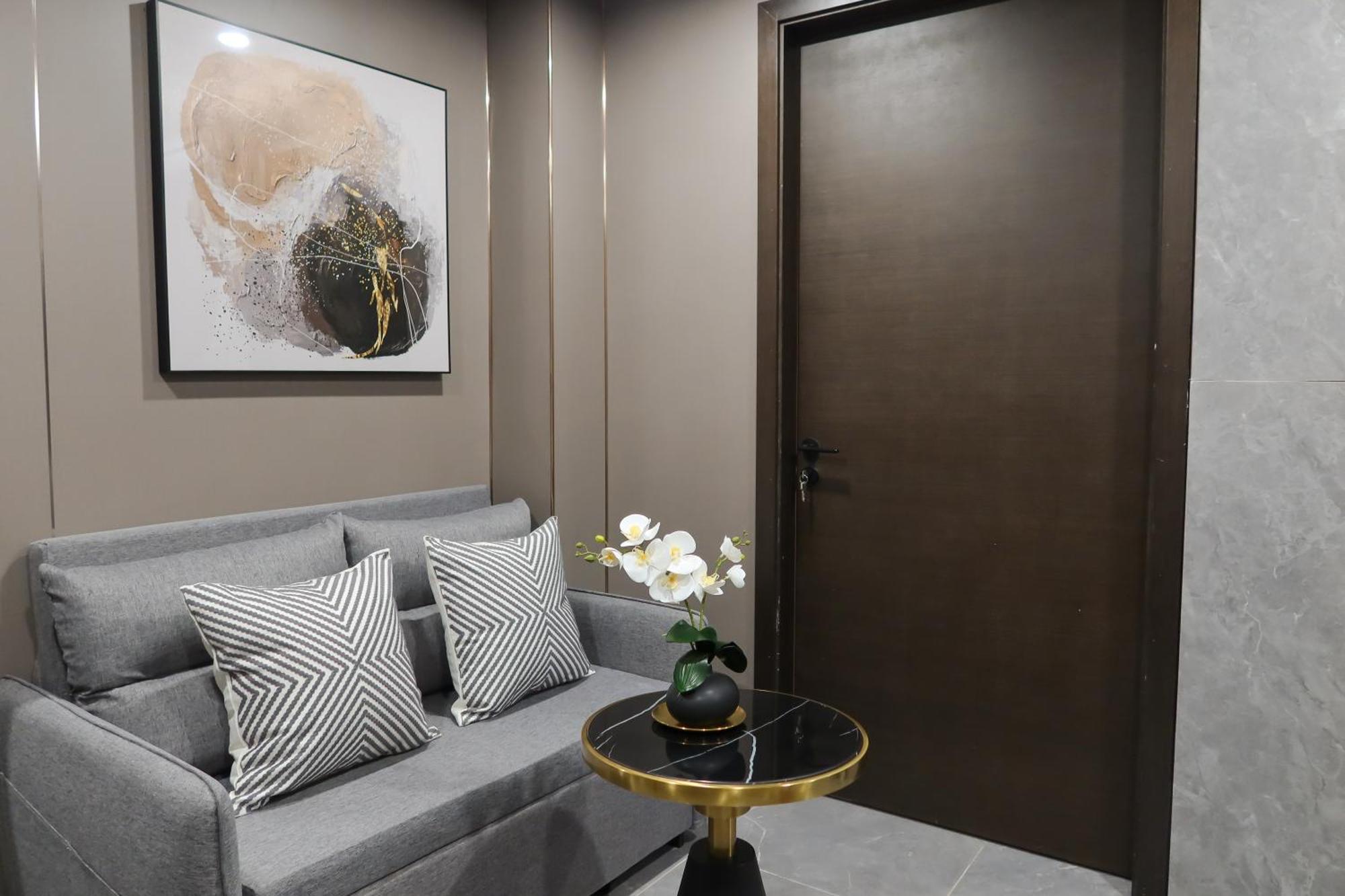 Recharge Studio Apartment & Suites Singapura Luaran gambar